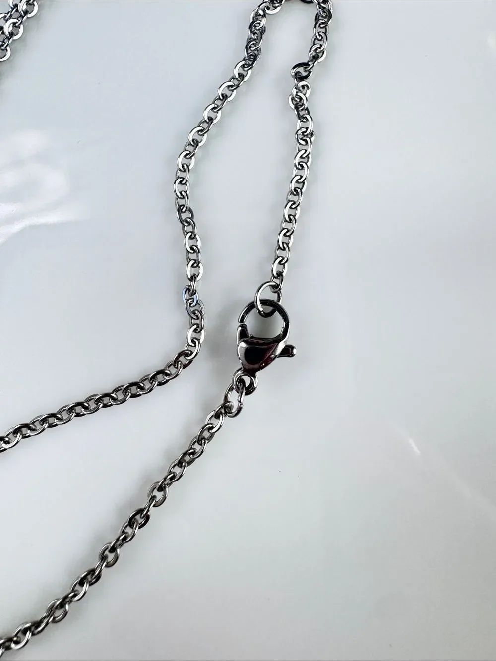 Two-Tone Silver and Gold Tiger Head Pendant Necklace for Women - Picture 4 of 7